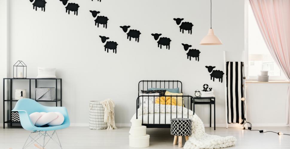 Comment éliminer les résidus d'autocollants de toutes les surfaces